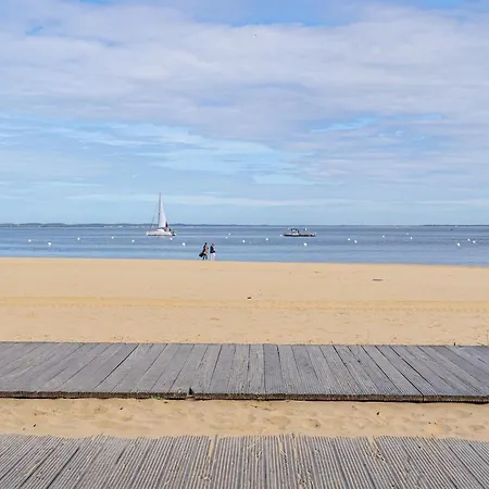 Maison 2e Ligne Acces Prive 50m Semesterbostad *