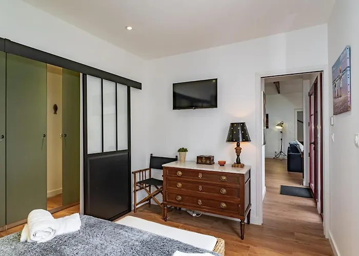 بيت للعطل Maison 2e Ligne Acces Prive 50m *