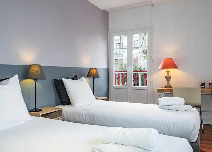 Maison 2e Ligne Acces Prive 50m Ferienhaus